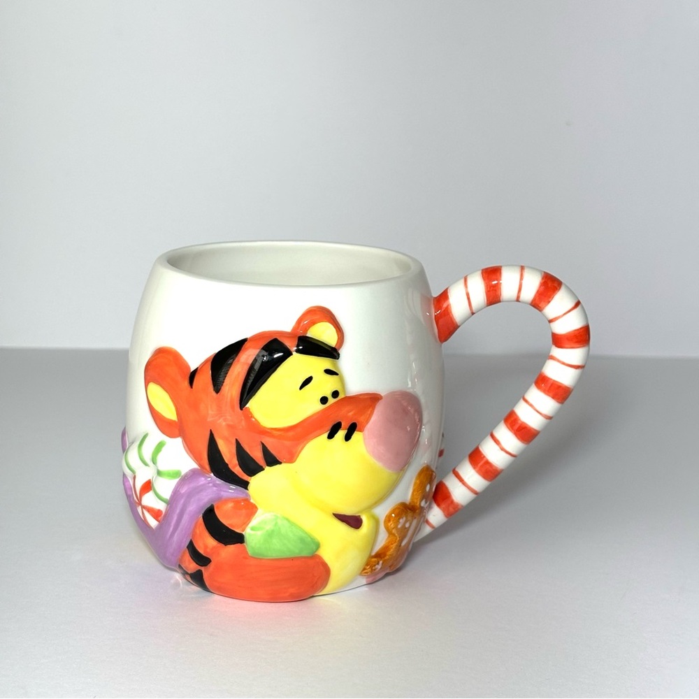 Winnie the Pooh Christmas Candyland Coffee Mug Set of 4 Ceramic Collectible - Picture 6 of 13